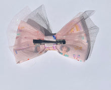 Load image into Gallery viewer, Princess hair bow
