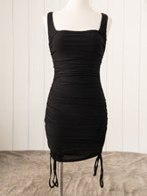 Load image into Gallery viewer, Black rushed bodycon dress
